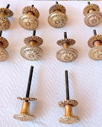10 pomelli completi con  applique ottone - 60 anni