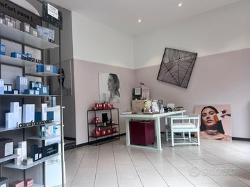 Cabina per enicotecnica a Monza in centro estetico