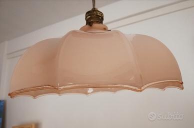 Lampadario antico in vetro