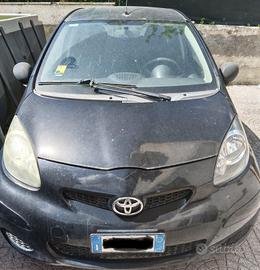 Toyota Aygo 42.000Km a 5.000,00€ con passaggio