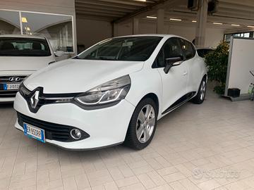 Renault Clio 0.9 TCe 12V 90CV Start&Stop 5 porte E
