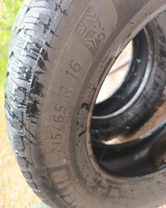 gomme michelin alpin 215/65/r16