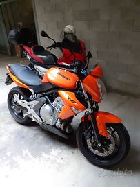 Moto Kawasaki er6n 6to