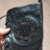 anfibi con decoro perline