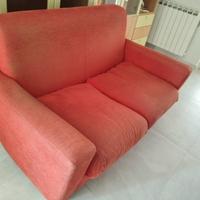 Divano 2 posti più tavolino