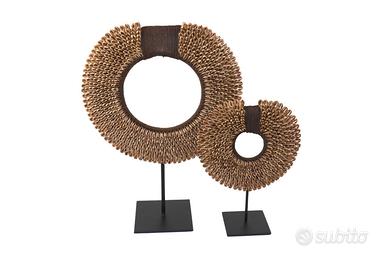 Collane Tolai con conchiglie Nasa