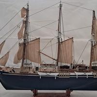 Modello nave