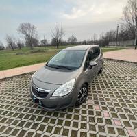 Opel Meriva B  1.4 turbo 120CV GPL dalla casa