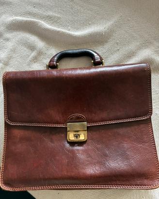 Borsa ventiquattrore