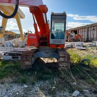 Escavatore cingolato PMI 825 HD