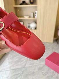 Nuove scarpe basse da donna autunnali