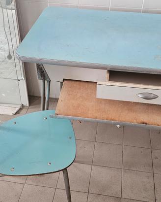 mobili cucina anni 60 in legno e formica