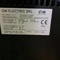 caricatore industriale e muletti elettrici