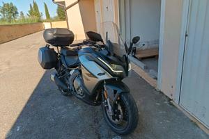 CF Moto 650 Gt