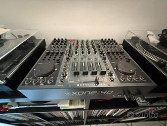 2 mixer Allen Heath Xone 4D per parti di ricambio  			