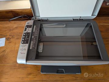 Stampante e Scanner A4 colori