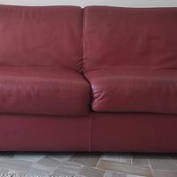 Divano letto matrimoniale in pelle