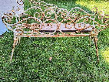 due fioriere in ferro