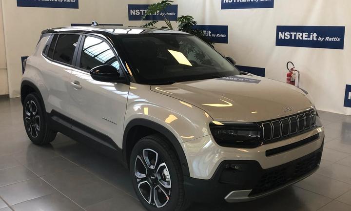 Jeep Avenger 1.2 Turbo 110 CV MHEV Summit