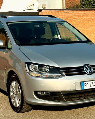 VW SHARAN 2.0D aut- 7 POSTI -EURO 6-Navi-2016