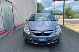 Opel Corsa 1.4 16V 5 porte Enjoy