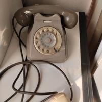 Telefono vintage fisso
