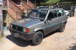 INARRESTABILE FIAT PANDA 4X4 CON IMPIANTO A METANO