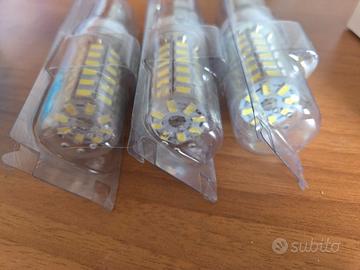 3 lampadine led attacco B22