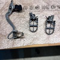 Pedane e pedale freno originali bmw gs1200