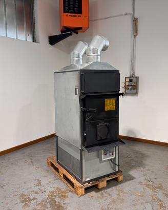 Caldaia a legna Fabbri F55 CV volt 220 monofase