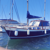 Motor sailor ketch Nauticat 33