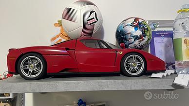 Ferrari enzo scala 1/10