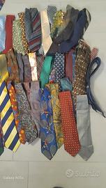 Lotto 97 cravatte Vintage Moschino Versace YLV 
