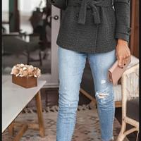 cappotto corto grigio e nero 