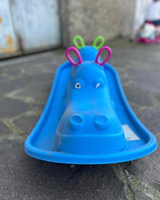 Dondolo ippopotamo