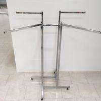 Carrelli portabiti a svastica con ruote