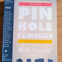 Pinhole Cameras di Chris Keeney - Libro Raro