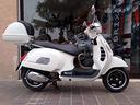 piaggio-vespa-300-gts