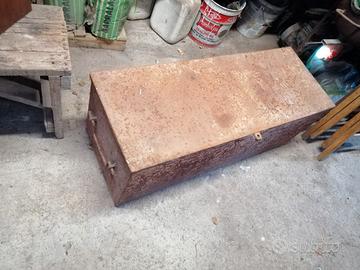 baule ferro porta attrezzature 