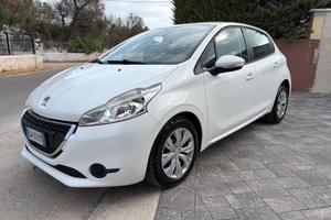 Peugeot 208 1.2 benzina 2014
