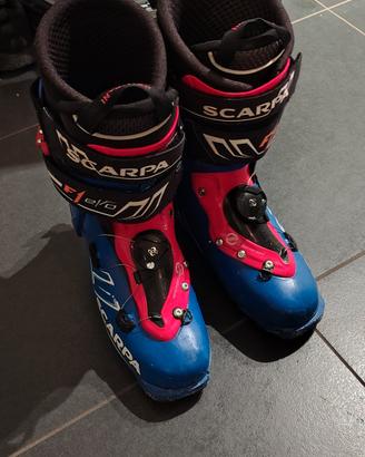 Scarponi sci alpinismo 270mm (41,5-42)