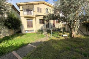 Rif.RI474| bifamiliare catanzaro