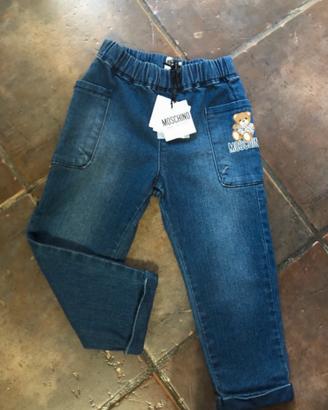 Jeans nuovi moschino