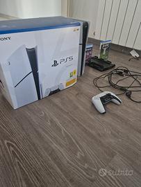 PS5 Playstation 5 Slim + FC25 + F1 24 - Pari al NU