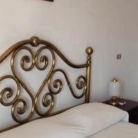 camera da letto in legno