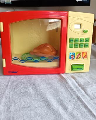 forno microonde giocattolo 