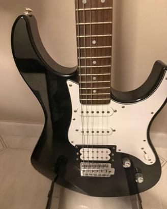 Pacifica Yamaha 112V Chitarra Elettrica