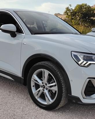 Audi Q3 SPB 35 TDI S tronic line edition