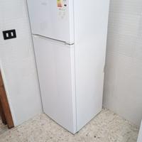 Frigorifero Akai bianco 