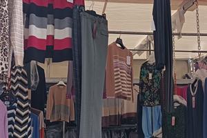 Auto negozio e tenda